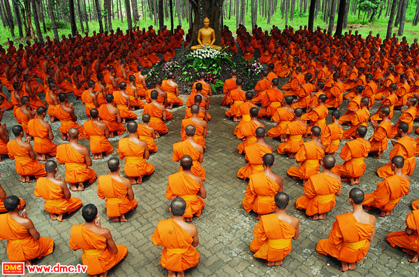 Theravada Buddhists Celebrate the Beginning of Rains Retreat – Buddhist  Times News
